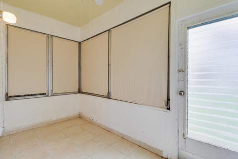 3040 Lake Osborne Drive #109, Lake Worth Beach FL - photo 20 of 35