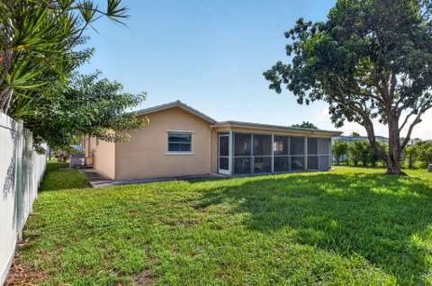 10304 NW 80th Drive, Tamarac FL - photo 24 of 25