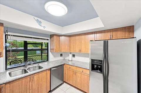 4150 NE Breakwater Drive, Jensen Beach FL - photo 11 of 40
