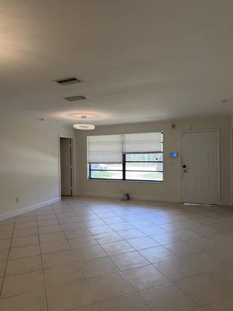 924 Johnson Street, Hollywood FL - photo 21 of 32