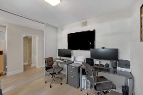 502 NE 7th Avenue #Unit 1, Fort Lauderdale FL - photo 16 of 73