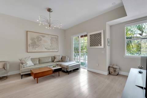 502 NE 7th Avenue #Unit 1, Fort Lauderdale FL - photo 8 of 73