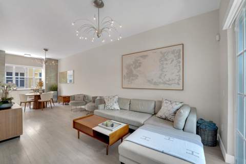 502 NE 7th Avenue #Unit 1, Fort Lauderdale FL - photo 11 of 73
