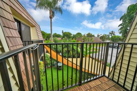 2716 SW 15th Street, Deerfield Beach FL - photo 22 of 25