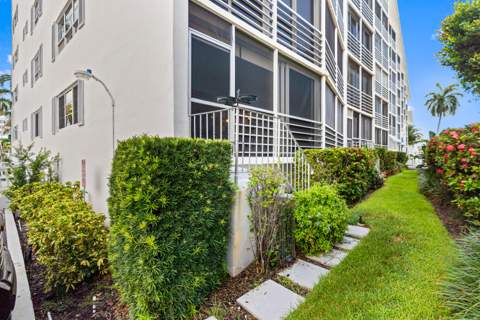 3050 NE 47th Court #108, Fort Lauderdale FL - photo 9 of 46