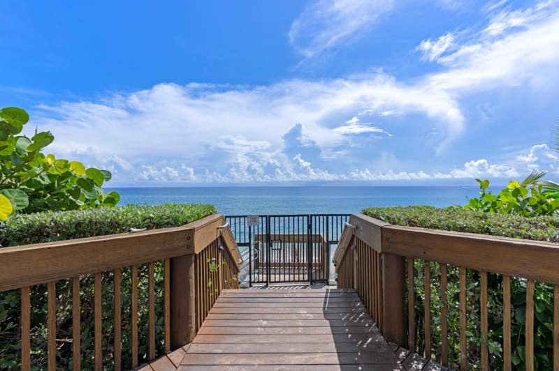 2 bedroom Condominium at 5080 N Ocean Drive #12C, Seawinds Condo, Singer Island — photo 4
