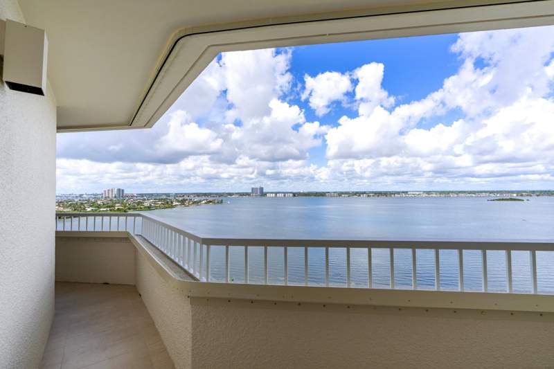 2 bedroom Condominium at 5080 N Ocean Drive #12C, Seawinds Condo, Singer Island — photo 5