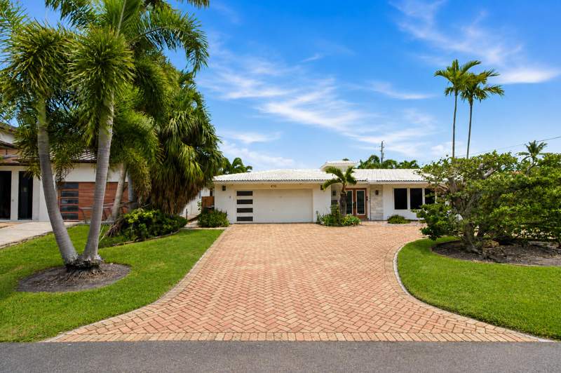 4 bedroom Single Family Residence at 4710 NE 27th Avenue, Golf Estates, Fort Lauderdale — photo 4