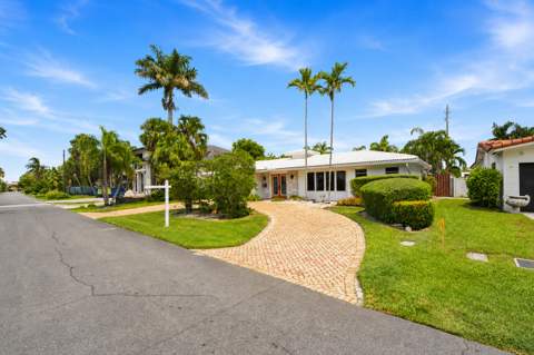 4710 NE 27th Avenue, Fort Lauderdale FL - photo 6 of 55
