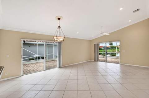 11537 Lawton Road, Boynton Beach FL - photo 11 of 98