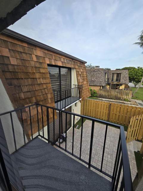 306 Lake Arbor Drive, Palm Springs FL - photo 20 of 28