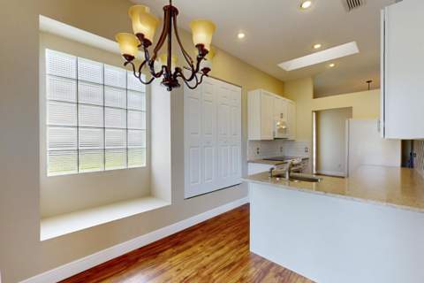433 SW Jefferson Circle, Port St. Lucie FL - photo 24 of 42