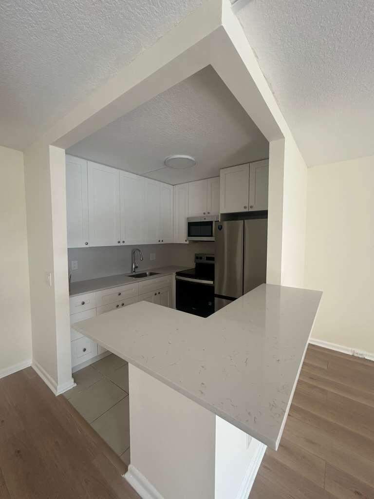 1 bedroom Condominium at 230 Fanshaw F #F-230, Fanshaw At Century Village Condo, Boca Raton — photo 3