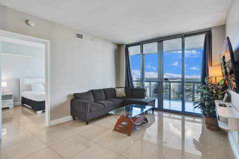 2600 E Hallandale Beach Boulevard #T3210, Hallandale Beach FL - photo 10 of 31