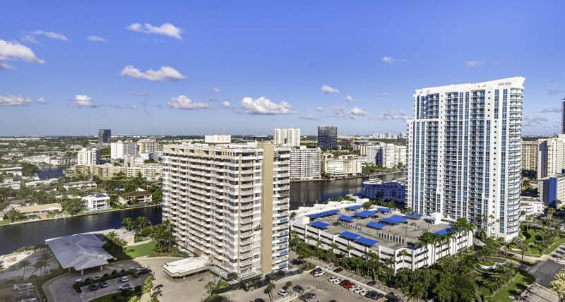 2 bedroom Condominium at 1980 S Ocean Drive #22P, Hemispheres Condo, Hallandale Beach — photo 2