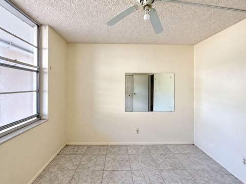 2650 NW 49th Avenue #118, Lauderdale Lakes FL - photo 9 of 10