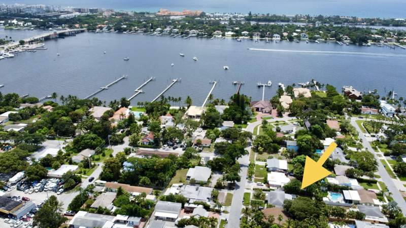 3 bedroom Single Family Residence at 124 Mayfield Road #W, Lakeside Point Add To Lantana, Lantana — photo 4