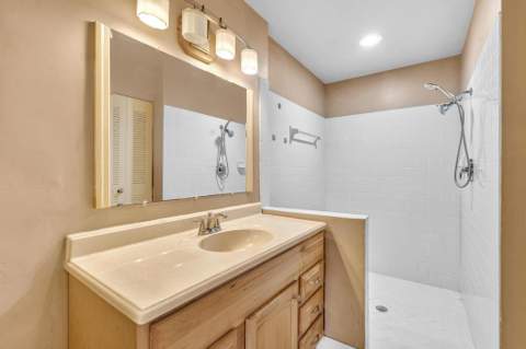 11137 NW 38th Place, Sunrise FL - photo 18 of 37