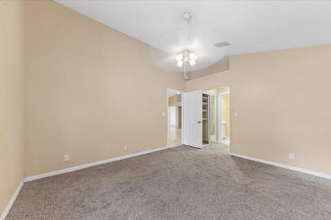 103 Saddle Trail, Royal Palm Beach FL - photo 21 of 35