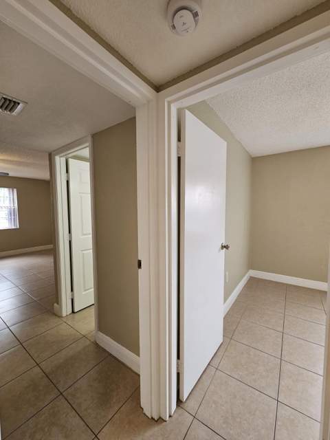 4324 NW 9th Avenue #6-1C, Deerfield Beach FL - photo 10 of 20