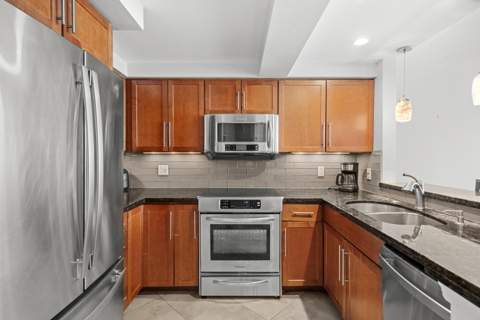 111 Briny Avenue #Ph7, Pompano Beach FL - photo 10 of 44