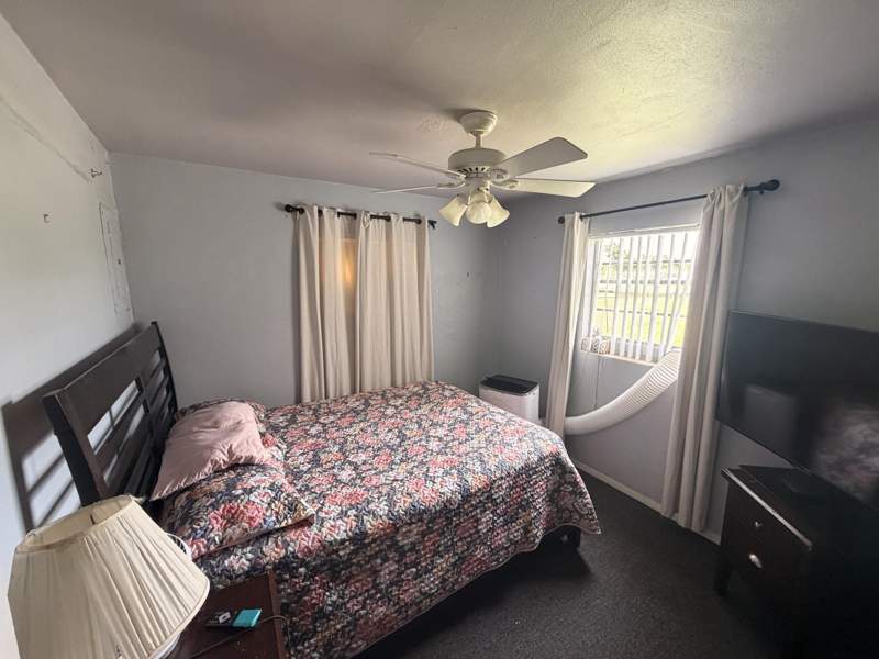 3 bedroom Single Family Residence at 1906 N 16th Court, Blakely, Fort Pierce — photo 3