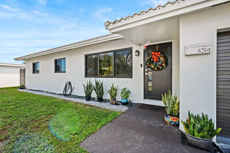4 bedroom Single Family Residence at 4314 Roosevelt Street, Hollywood Hills 6-22 B, Hollywood — photo 3