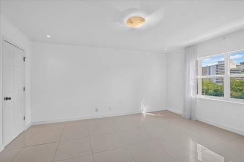 300 Diplomat Parkway #606, Hallandale Beach FL - photo 16 of 30