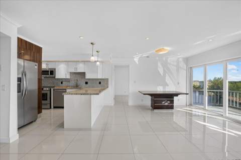 300 Diplomat Parkway #606, Hallandale Beach FL - photo 7 of 30