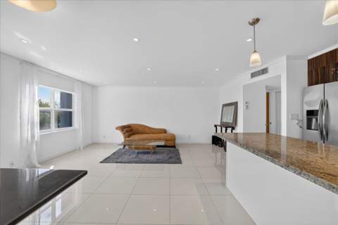 300 Diplomat Parkway #606, Hallandale Beach FL - photo 8 of 30