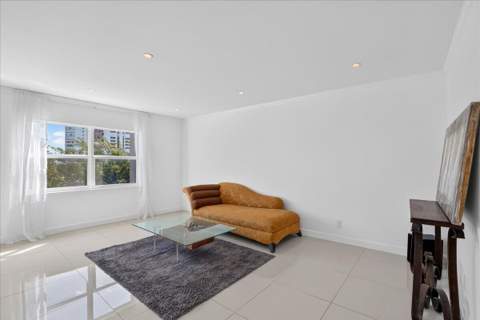 300 Diplomat Parkway #606, Hallandale Beach FL - photo 9 of 30