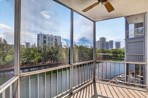 300 Diplomat Parkway #606, Hallandale Beach FL - photo 23 of 30