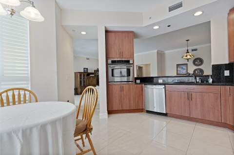16100 Emerald Estates Drive #397, Weston FL - photo 15 of 54