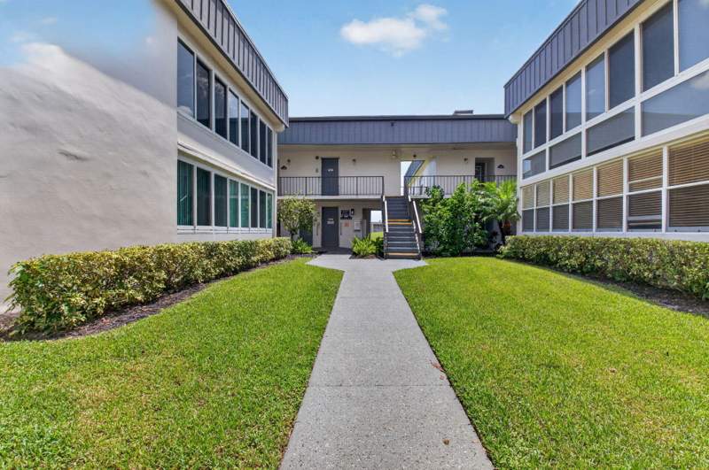2 bedroom Condominium at 544 Piedmont L, Kings Point Piedmont Condos, Delray Beach — photo 2