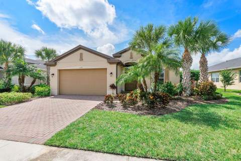 11151 SW Lake Park Drive, Port St. Lucie FL - photo 6 of 60