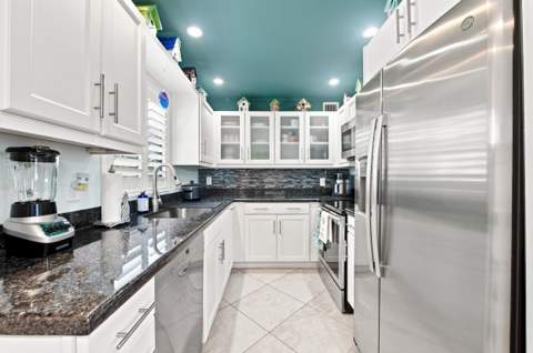 273 Saxony F, Delray Beach FL - photo 12 of 33