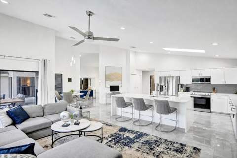 10875 Boca Woods Lane, Boca Raton FL - photo 14 of 125