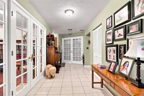 12871 Compton Road, Loxahatchee Groves FL - photo 7 of 57