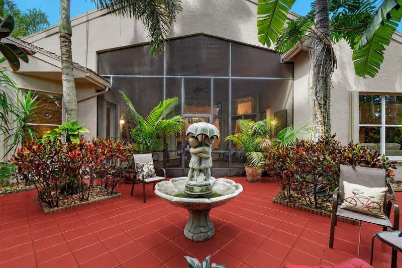 3 bedroom Single Family Residence at 8934 Majorca Bay Drive, Valencia Shores , Lake Worth — photo 3