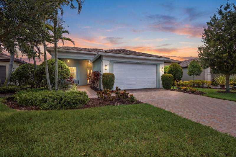 2 bedroom Single Family Residence at 10718 SW Matisse Lane, Riverland Parcel A - Plat Two (Pb 75-37) Lot 17, Port St. Lucie — photo 3