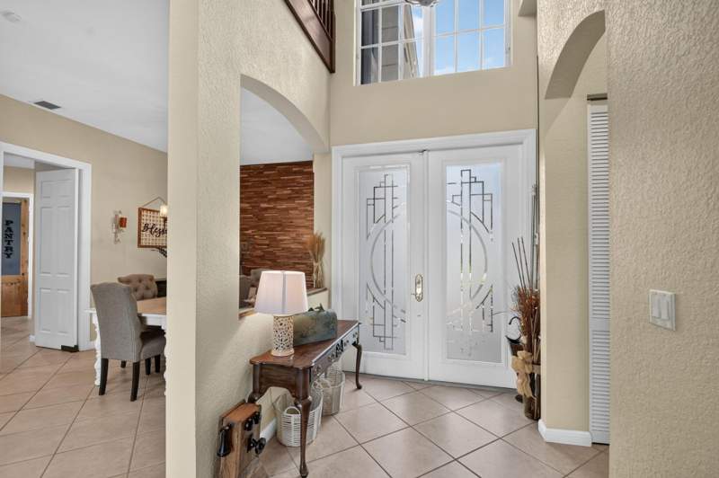 5 bedroom Single Family Residence at 6839 Houlton Circle, Journeys End 3, Greenacres — photo 4