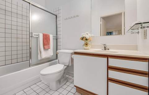 815 Andrew Redding Road #202, Lantana FL - photo 19 of 30
