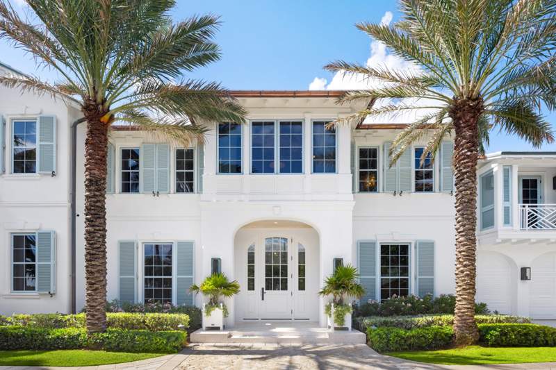 8 bedroom Single Family Residence at 1540 S Ocean Boulevard, Ocean View, Palm Beach — photo 5