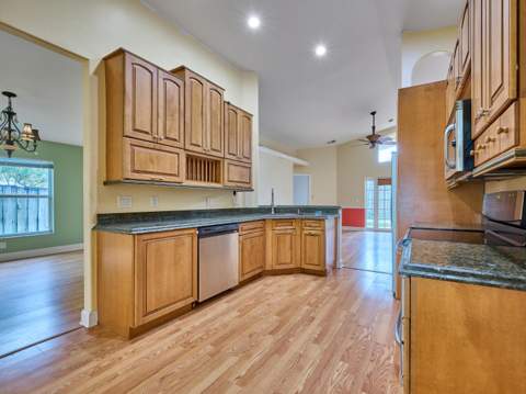6022 Lauderdale Street, Jupiter FL - photo 10 of 40