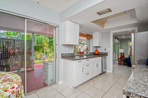 5704 NW 47th Lane, Tamarac FL - photo 17 of 58