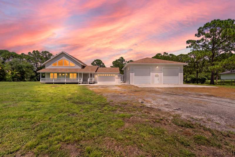 3 bedroom Single Family Residence at 14841 94th Street, 17-42-41~ N 239 Ft Of S 2392.36 Ft Of E 209 Ft Of, The Acreage — photo 5