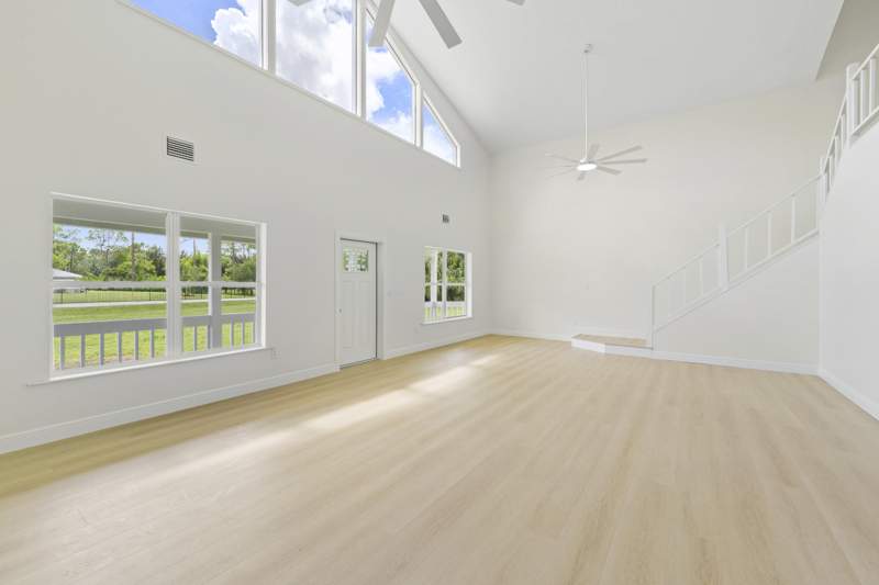 3 bedroom Single Family Residence at 14841 94th Street, 17-42-41~ N 239 Ft Of S 2392.36 Ft Of E 209 Ft Of, The Acreage — photo 3