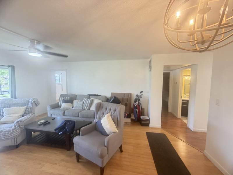 2 bedroom Condominium at 2640 Garden Drive #202, : Lake Clarke Gardens Condo 17 Cond Decl In, Lake Worth — photo 4