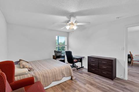 8400 Lagos De Campo Boulevard #305, Tamarac FL - photo 11 of 23