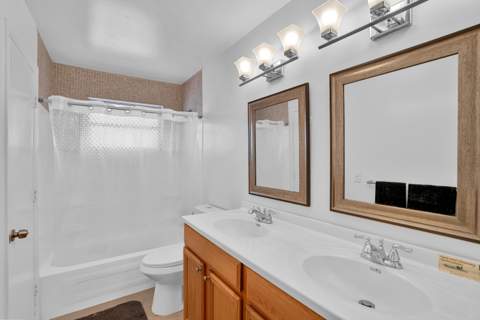 8400 Lagos De Campo Boulevard #305, Tamarac FL - photo 13 of 23